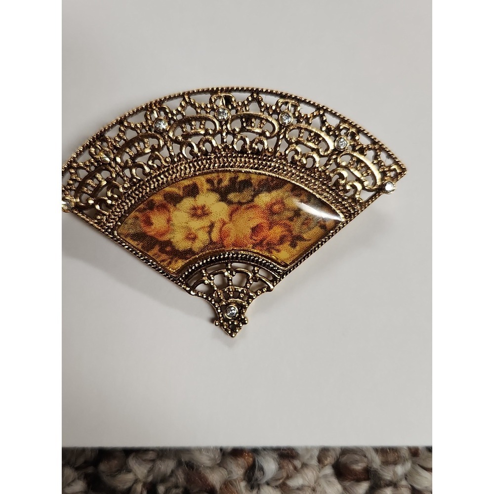 vintage 1928 brand brooch